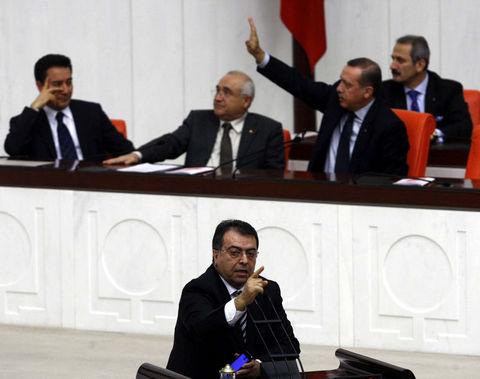 TBMM'de AKP+MHP kavgası - Resim 16
