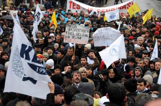 Tekel işçilerine destek yağıyor - Resim 37