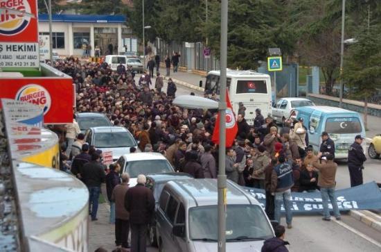 Tekel işçilerine destek yağıyor - Resim 64