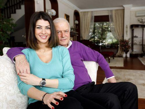 Şansal Büyüka ve kızı Sine Büyüka