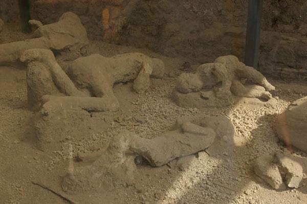 Tarihin ibret sayfası:Pompei - Resim 28