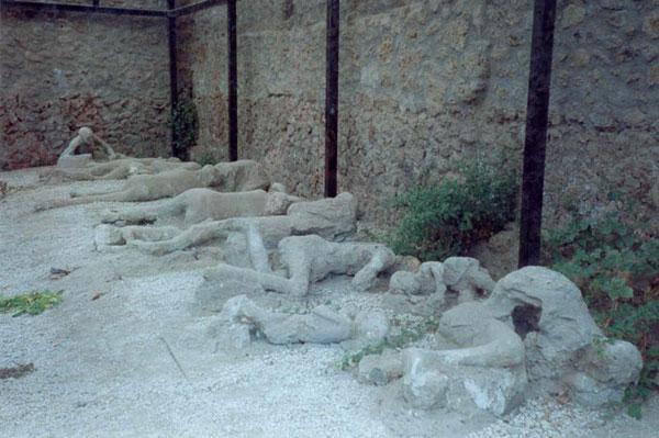 Tarihin ibret sayfası:Pompei - Resim 21