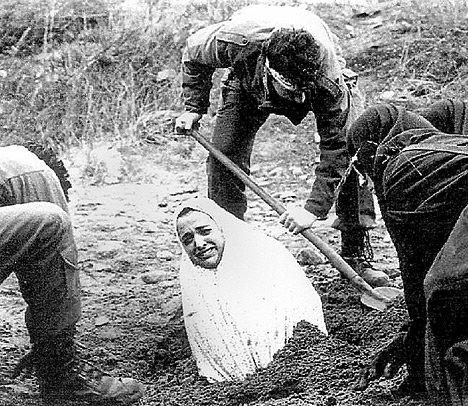 Bir insanın öldürüldüğü o an - Resim 2