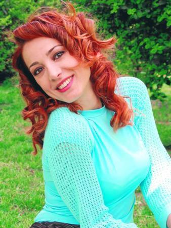 Ünlülerde birbirilerine benziyor - Resim 73