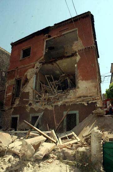Belediye otobüsünün freni boşaldı: 18 yaralı - Resim 5