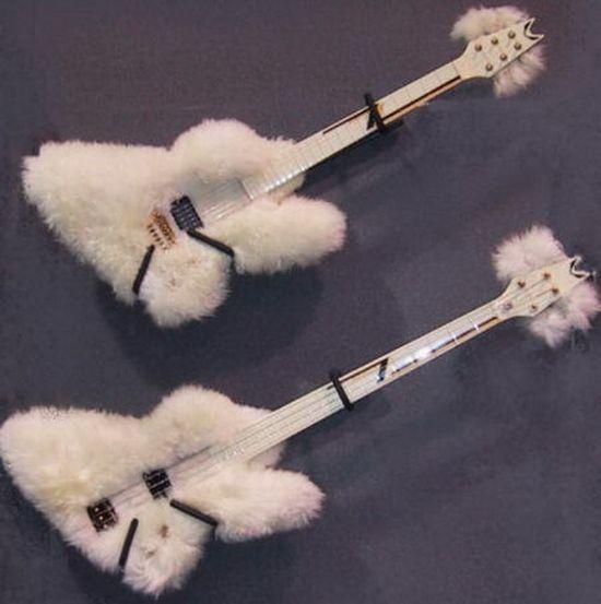 Dünya'nın en ilginç gitarları - Resim 22