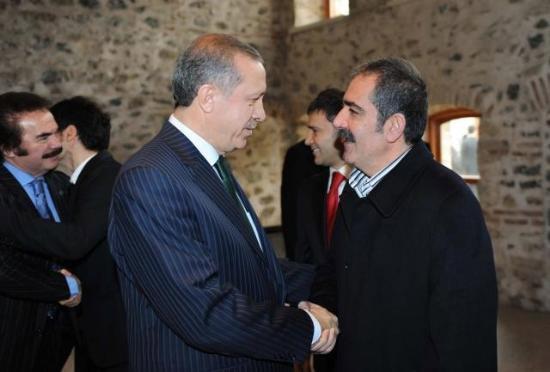 Başbakan Sanat Camiası'nı topladı