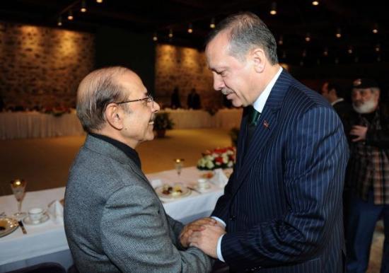 Başbakan Sanat Camiası'nı topladı