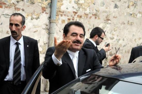 Başbakan Sanat Camiası'nı topladı