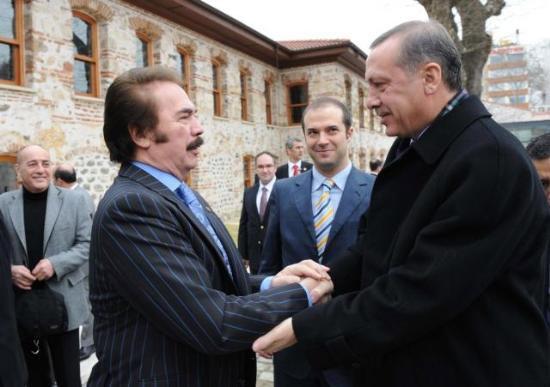 Başbakan Sanat Camiası'nı topladı