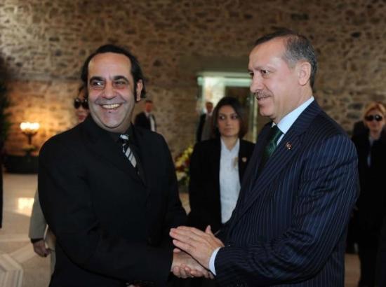 Başbakan Sanat Camiası'nı topladı