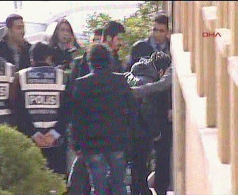 Tarkan adliyeye böyle girdi - Resim 9
