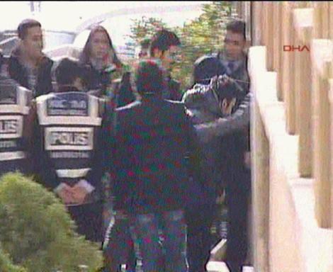 Tarkan adliyeye böyle girdi - Resim 6
