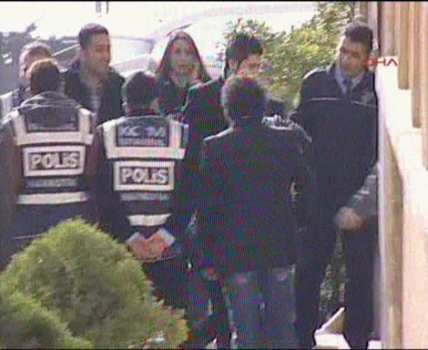 Tarkan adliyeye böyle girdi - Resim 3
