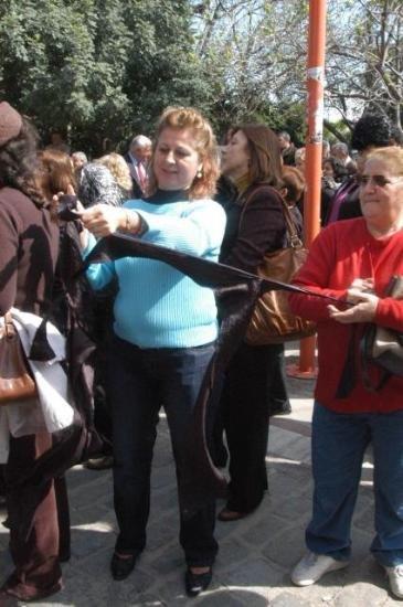 CHP'li kadınlar çarşaf yırttı - Resim 7
