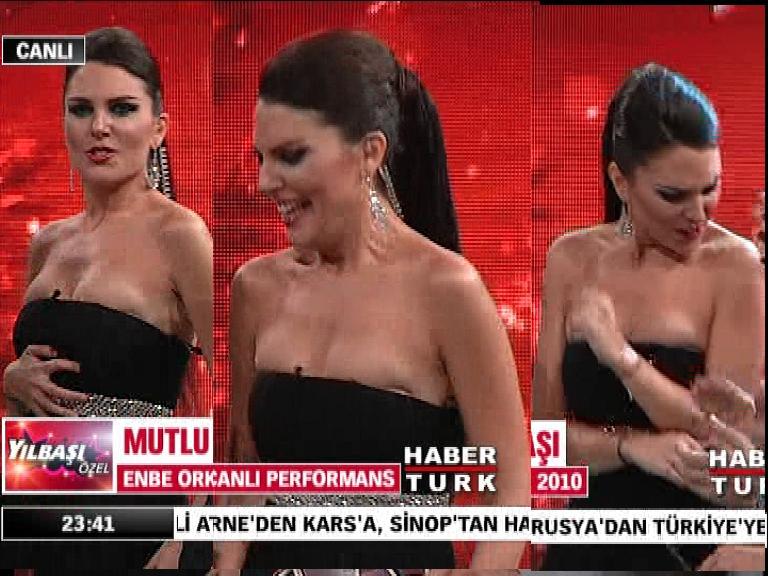 Habertürk'ün güzel spikeri Ece Üren - Resim 9