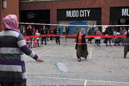 Şalvarlı kaymakam köylü kadına karşı