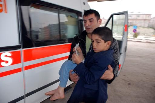 Elazığ'da 6 şiddetinde deprem - Resim 31
