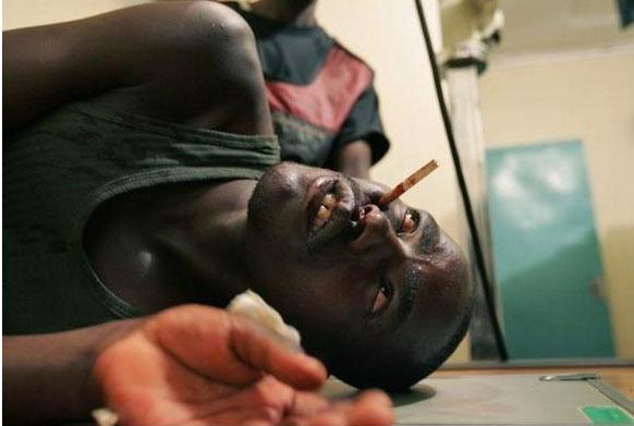 Kenya'da kabile savaşı - Resim 12