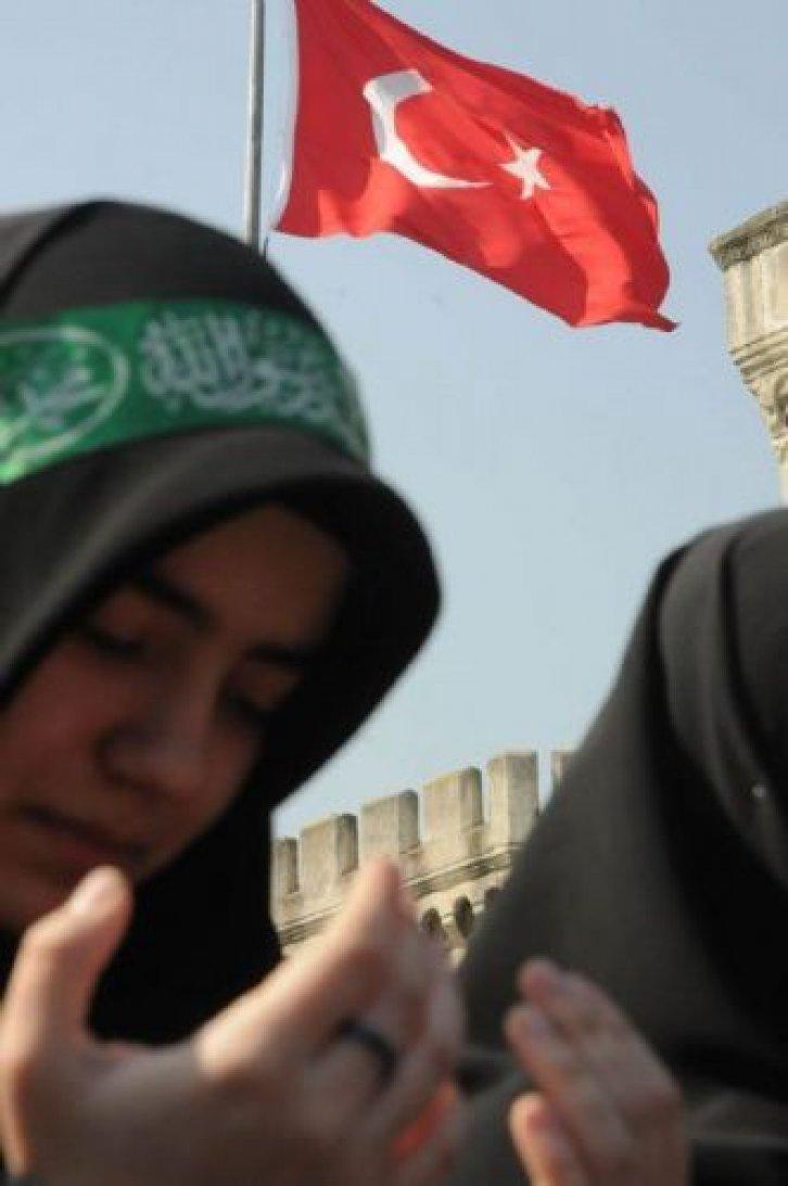 Beyazıt Meydanı'nda gösteri - Resim 1