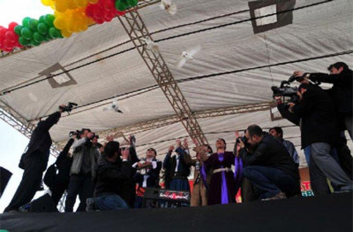 Nevruz ateşi her yerde