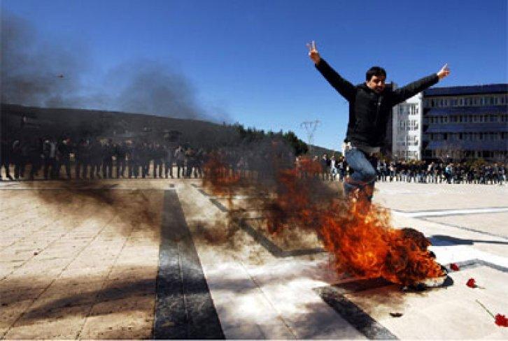 Nevruz ateşi her yerde