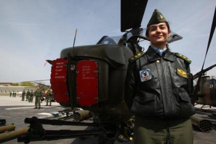 TSK'nın kadın pilotları - Resim 3