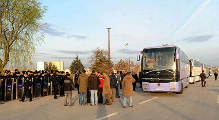TEKEL işçilerine Ankara'nın girişinde engelleme  - Resim 21