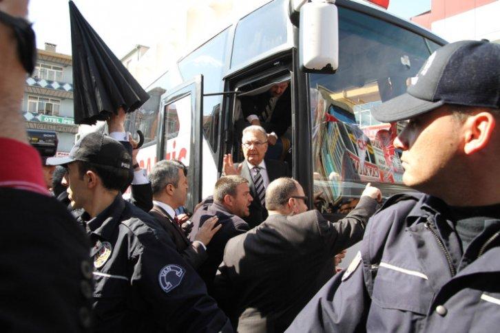 Baykal'ayumurtalı protesto - Resim 6