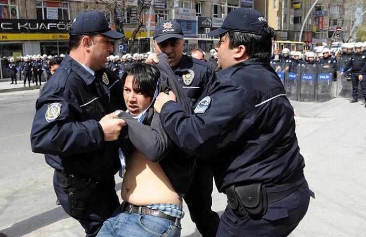 Ankara'da TEKEL meydan savaşı  - Resim 9