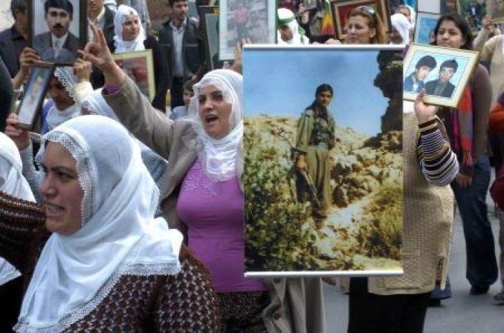 Apo'nun dogum gününü böyle kutladılar