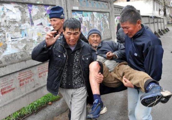 Kırgızistan'da isyan çıktı - Resim 37