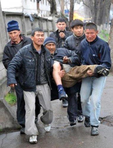 Kırgızistan'da isyan çıktı - Resim 36