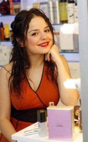 Aşk-ı Memnu'nun Cemile'si Pelin Ermiş  - Resim 6
