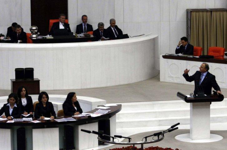 Meclis'te Anayasa görüşmesi - Resim 15