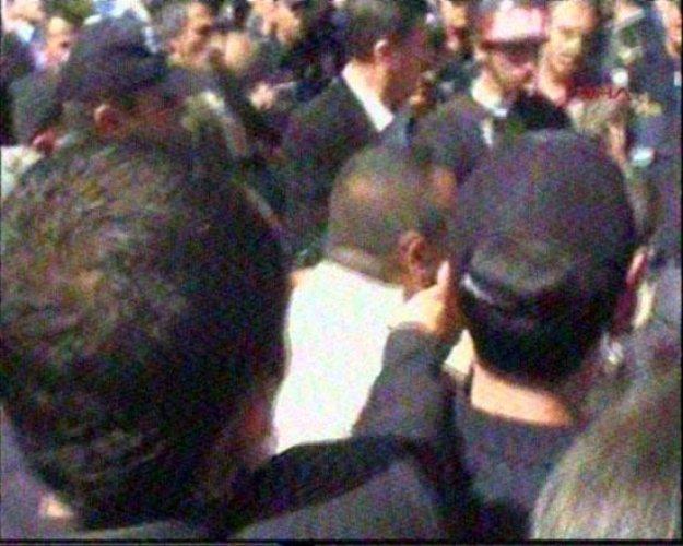 Bakan Yıldız'a yumruklu saldırı - Resim 19