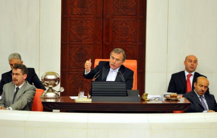 Meclis'te Anayasa görüşmesi - Resim 2