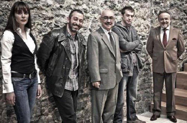 Cem Yılmaz ve Şener Şen aynı filmde - Resim 5
