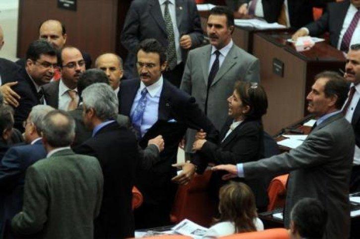 Kürşat Tüzmen'i zor tuttular - Resim 7
