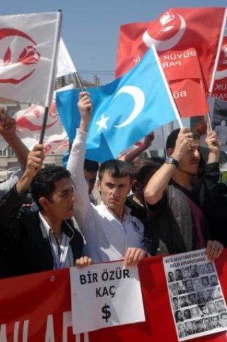 BBP'liler Ermeni bayrağını yaktılar - Resim 4