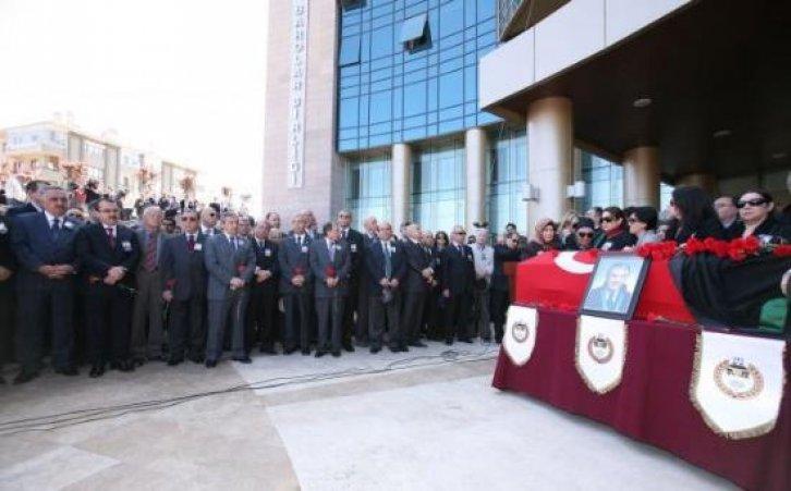 Özdemir Özkök için ilk tören Barolar Birliği'nde - Resim 4