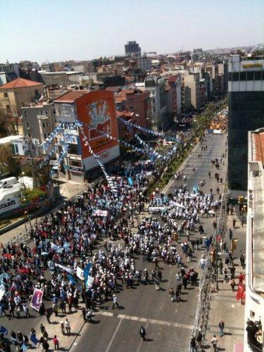  Taksim'de 1 Mayıs coşkusu - Resim 19