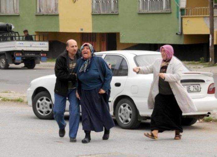 Şehit jandarma uzman çavuş Kemal Koçyiğit'in baba evinde yas