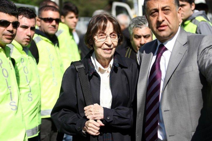  Taksim'de 1 Mayıs coşkusu - Resim 9