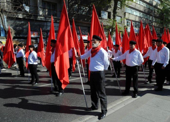  Taksim'de 1 Mayıs coşkusu - Resim 8