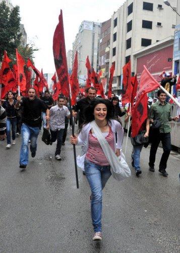  Taksim'de 1 Mayıs coşkusu - Resim 24
