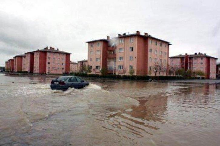 Ağrı'da 5 bin ev sular altında kaldı - Resim 2