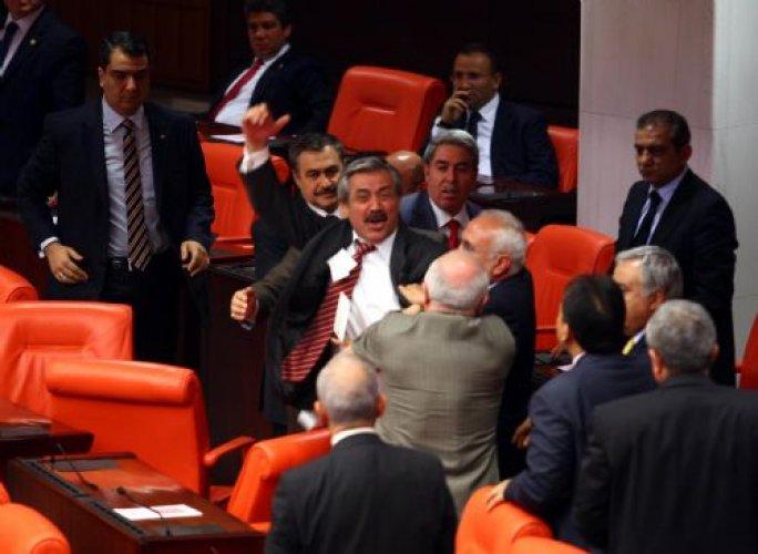 AKP'li milletvekili sinir krizi geçirdi - Resim 6