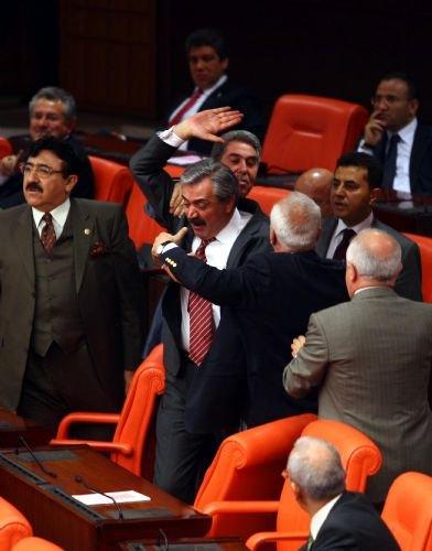 AKP'li milletvekili sinir krizi geçirdi - Resim 5