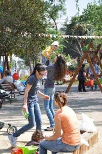 Selin Toktay çocuklarıyla 